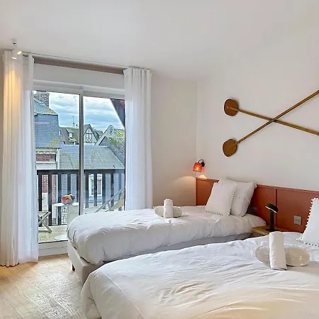 Urban Elite Yourhosthelper Apartment *