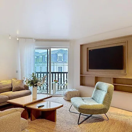 Lägenhet Urban Elite Yourhosthelper