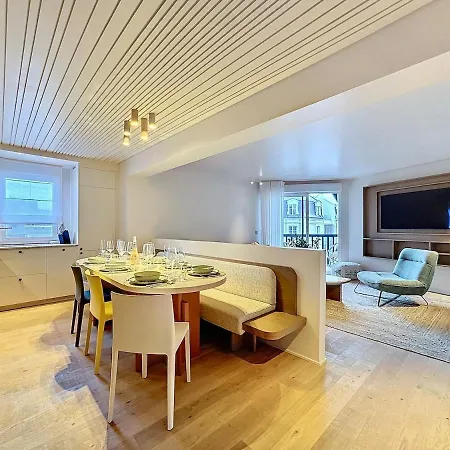 Urban Elite Yourhosthelper Apartment
